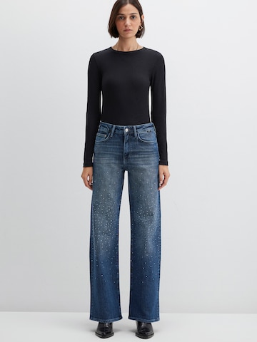 zils Mavi Platas staras Džinsi 'MALIBU': no priekšpuses