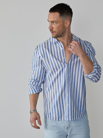 mėlyna DAN FOX APPAREL Standartinis modelis Marškiniai 'Baran': priekis