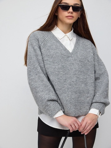 Pull-over No Matter What en gris