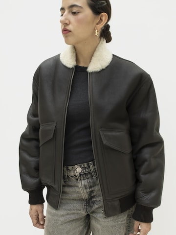 Veste d’hiver 'Hoshi' Just things we like en marron : devant