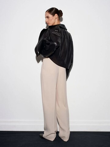Dilvin Wide leg Pants in Beige