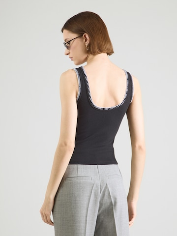 Abercrombie & Fitch Top – černá