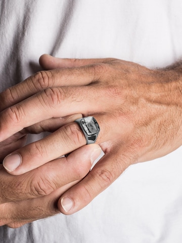 Akitsune Ring 'Opul' in Silver