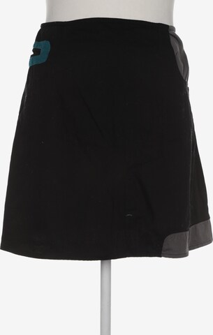 Tranquillo Skirt in L in Black: front