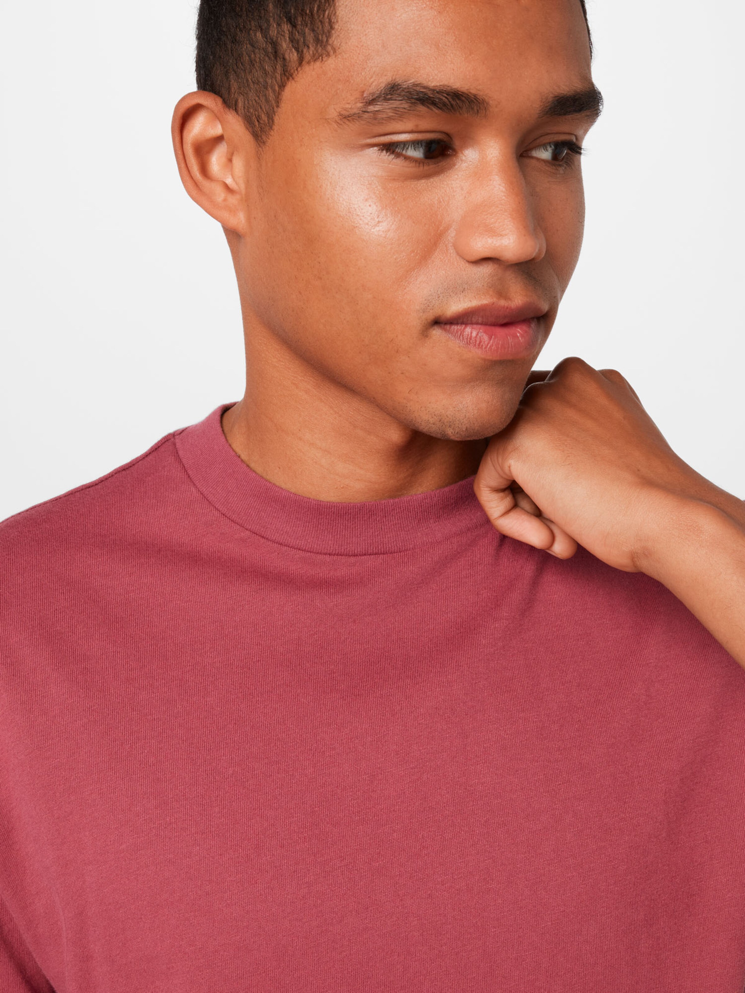 Männer Shirts Abercrombie & Fitch T-Shirt in Melone - AQ72348 Männer Shirts Abercrombie & Fitch T-Shirt in Melone - AQ72348