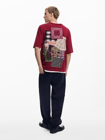 Tricou de la Desigual pe roșu