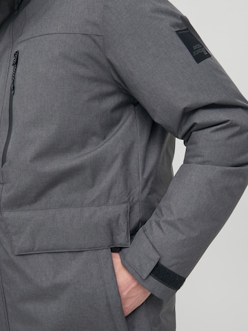 JACK & JONES Tussenparka 'Bach' in Grijs