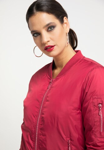 faina Between-Season Jacket in Red