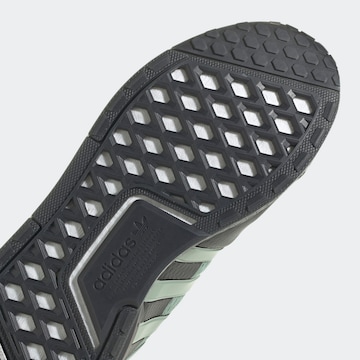 ADIDAS ORIGINALS Sneakers low 'Nmd_V3' i grønn