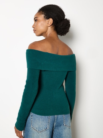 Apricot Pullover 'Bardot' in Grün