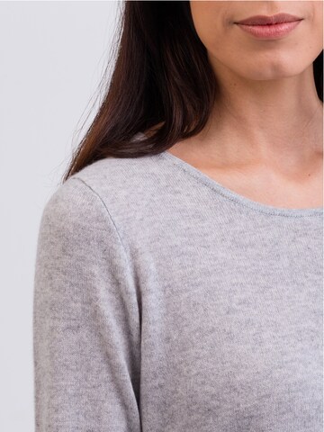 Pullover di CASH-MERE.CH in grigio