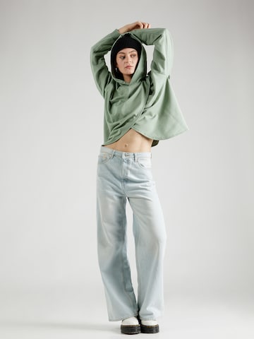 ABOUT YOU Sweatshirt 'Isabell' in Green