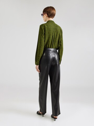 ONLY - Loosefit Pantalón 'ONLSMOOTH' en negro