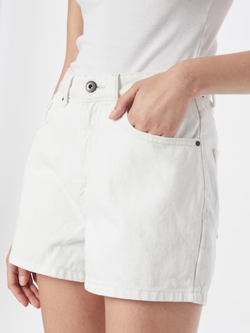 Cotton On רגיל ג'ינס בלבן