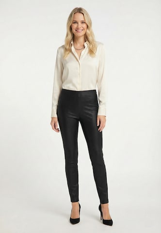 Felix Hardy Skinny Fit Панталон в черно: отпред