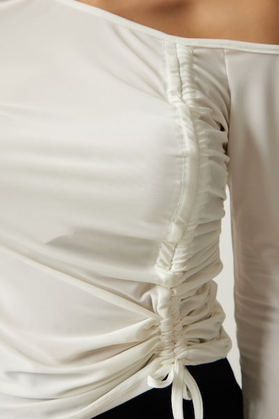 Happiness İstanbul Shirt in S in offwhite, Produktansicht
