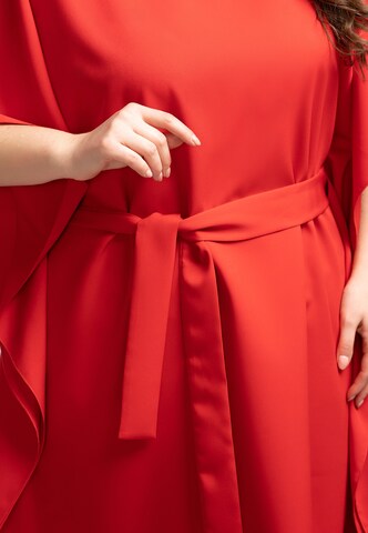 Robe oversize 'ROLANDA' Karko en rouge