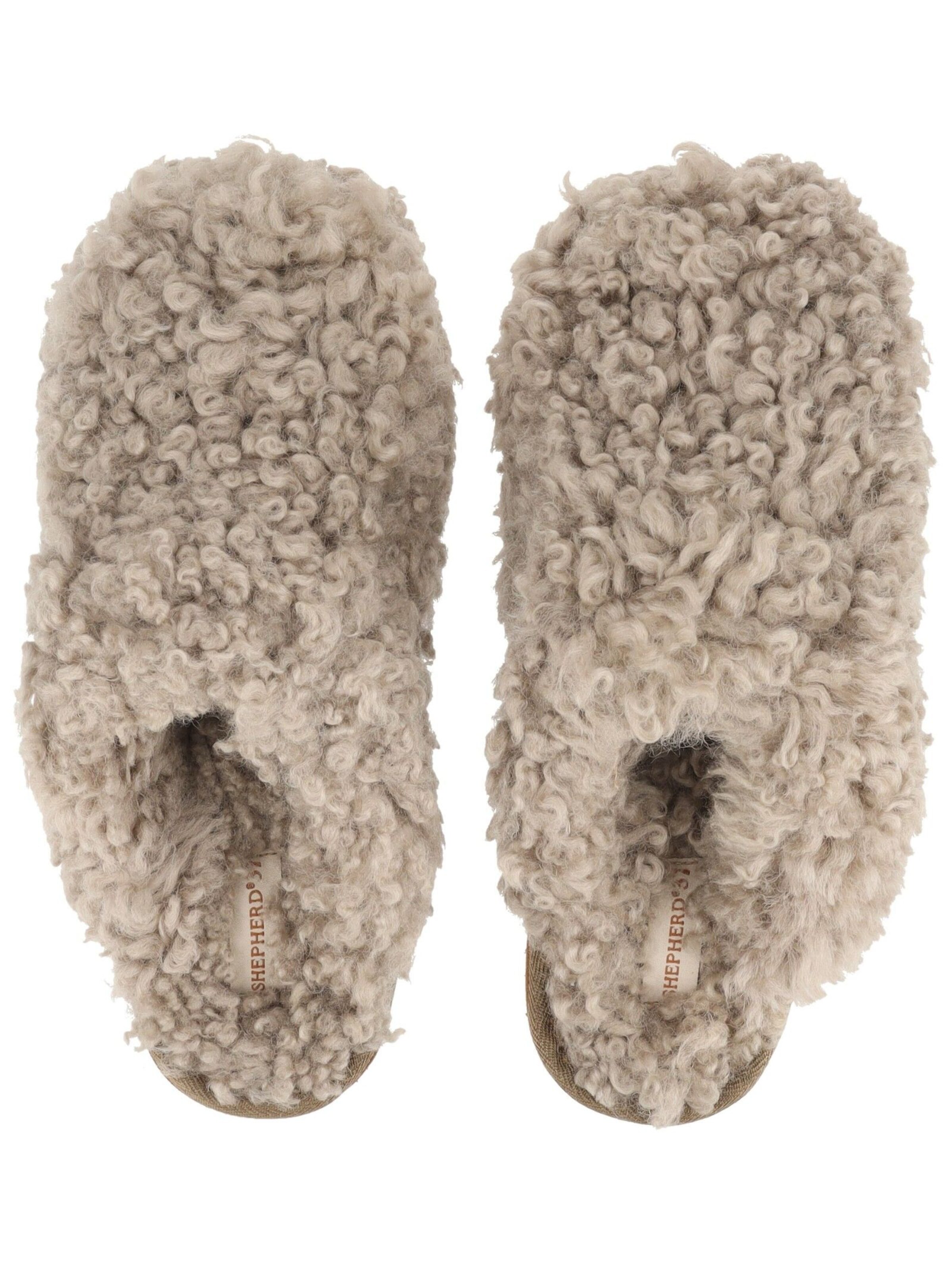 SHEPHERD Slip-ons in Grey