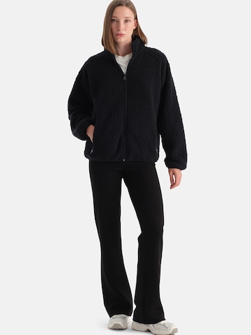 Veste en polaire Dagi en noir