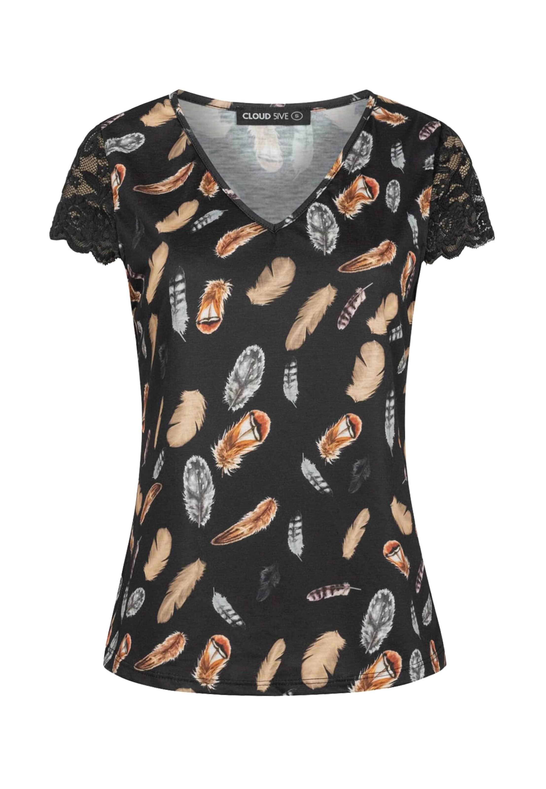 Cloud5ive T-shirt i svart: framsida