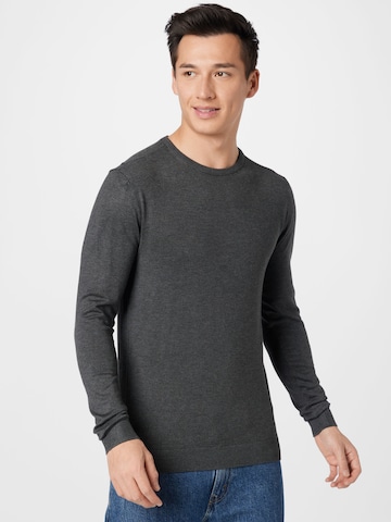 Petrol Industries Sweater in Grey: front