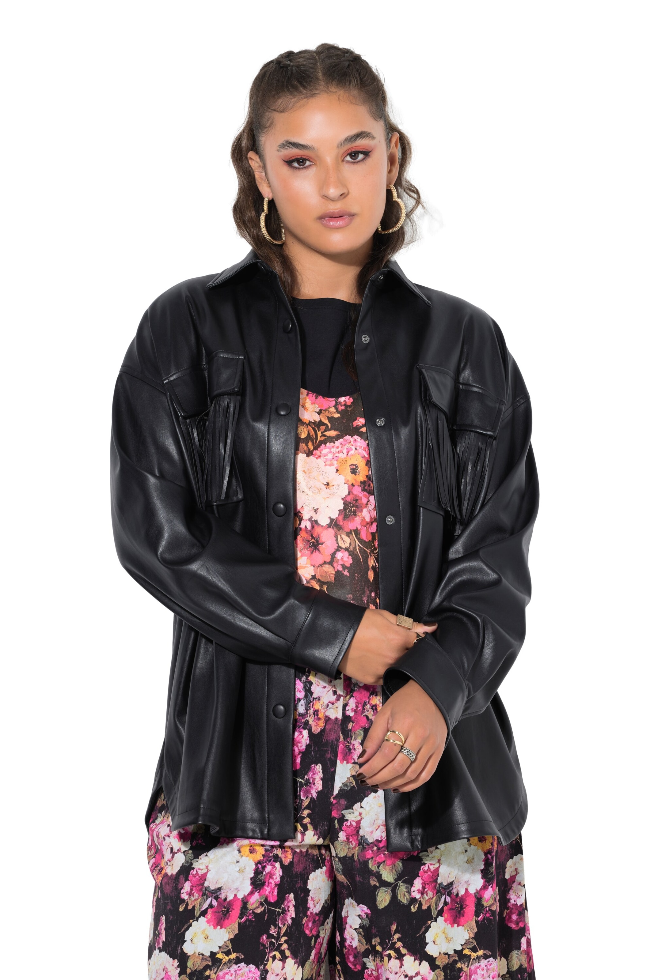 Studio Untold Between-season jacket in Black: front