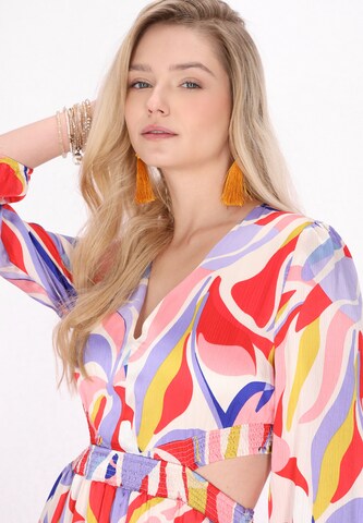 IZIA - Vestido 'Fashion Look' em vermelho