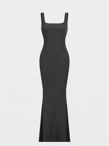 cfab (formerly creamy fabrics) Kleid 'Ribbed Tank Top Maxikleid'‌‌‌‌‌‌‌‌‌ in Braun: Vorderseite