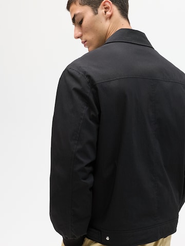 Pull&Bear Between-season jacket in Black