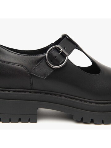 Nero Giardini Slip-ons 'Folgaria' in Black