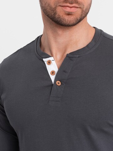 Ombre T-Shirt in Grau