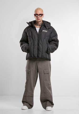 Karl Kani Übergangsjacke in Schwarz