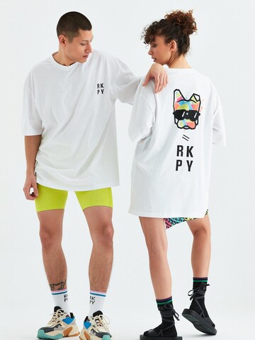 Rockupy Oversized shirt 'Silas' in White