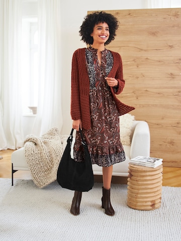 heine Knit Cardigan in Brown: front