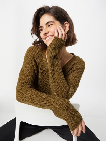JDY Sweater 'NEW MEGAN' in Green