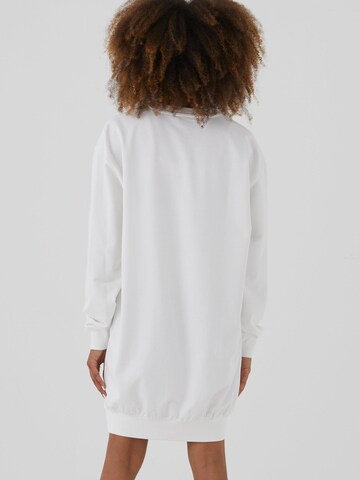 Rockupy Oversizekleid 'Fabia'‌‌‌‌‌‌‌ in Weiß