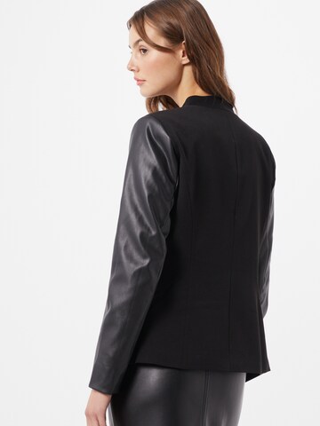 VILA - Blazer en negro