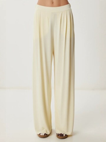 Wide Leg Pantalon Happiness İstanbul en jaune : devant