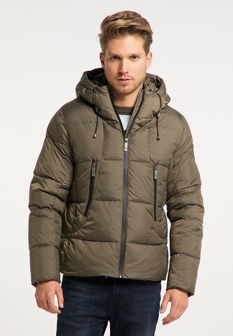 MO Winter Jacket in Green: front