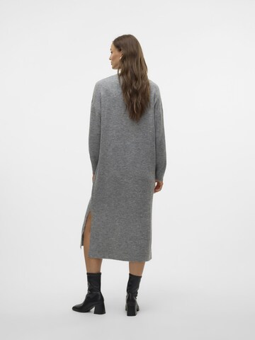 VERO MODA Strikkjole 'Jupiter' i grå