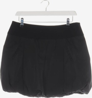 Theory Skirt in S in Black: front