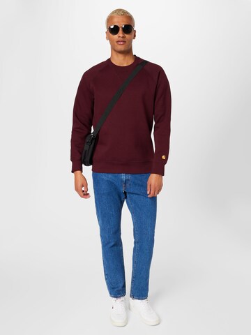 Sweat-shirt 'Chase' Carhartt WIP en rouge