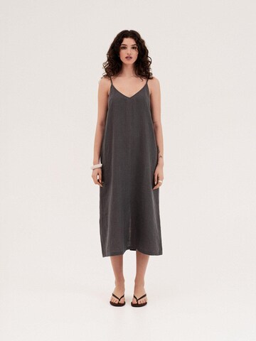AmourLinen Dress 'Jakarta' in Grey