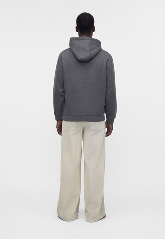 GUESS - Sudadera 'TEDDY BEAR' en gris