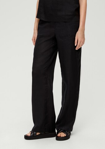 Wide leg Pantaloni di s.Oliver in nero: frontale