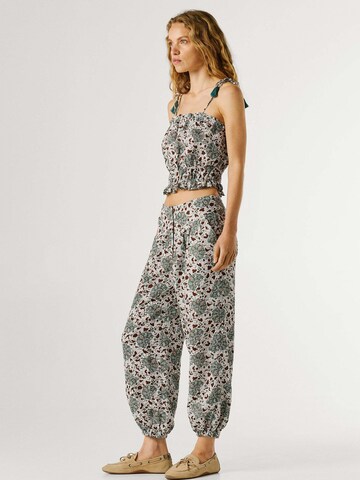 Pepe Jeans Tapered Hose 'Ary' in Grün