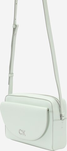 Calvin Klein - Bolso de hombro en verde