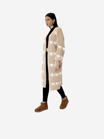 Elara Strickmantel in Beige