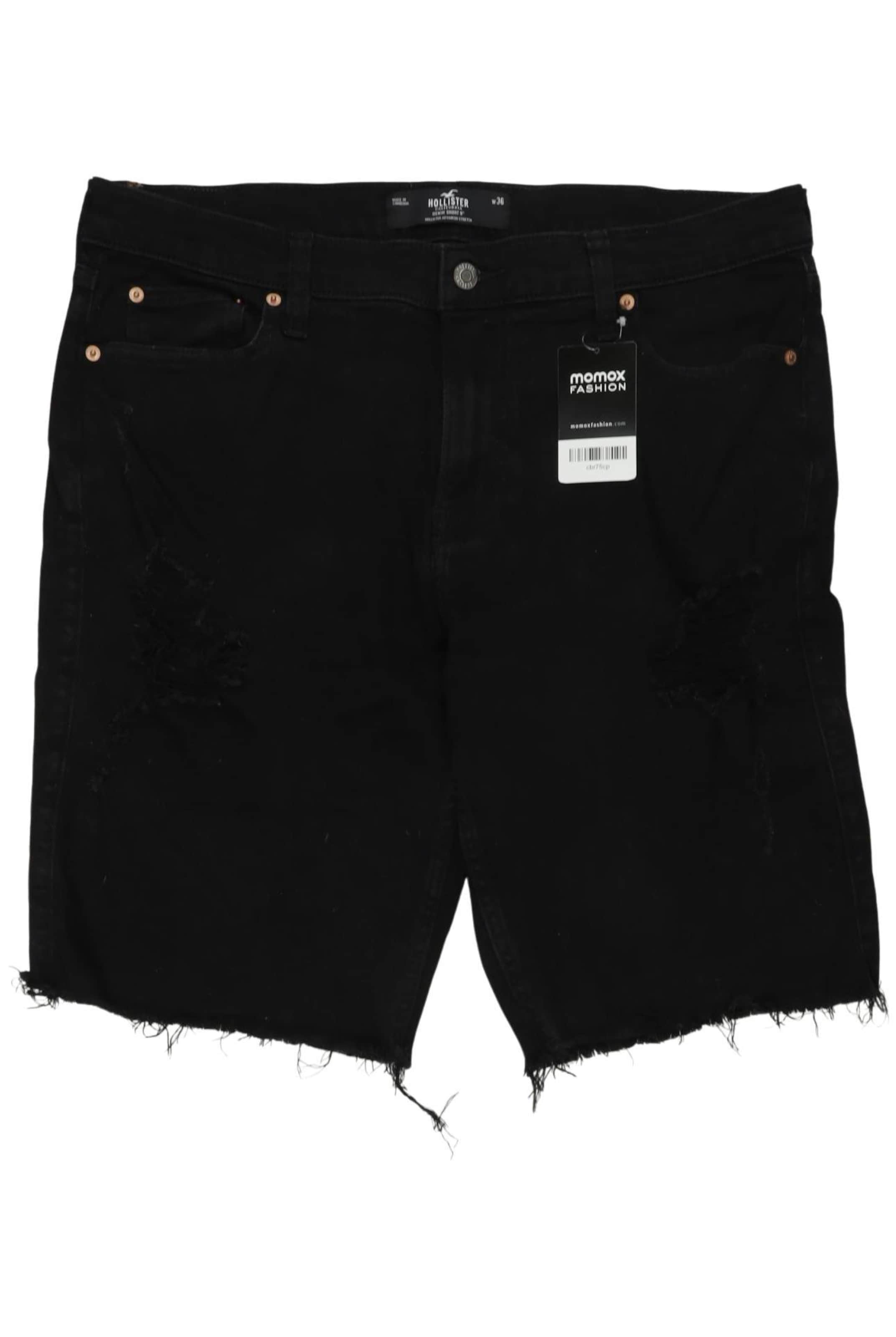 HOLLISTER Shorts in 36 in Black: front