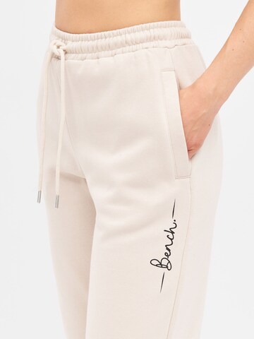 BENCH Tapered Trousers 'NOMI' in White